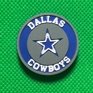 🌼 (5/$10 or 10/$15) NEW “NFL” Croc Football Charm Collection Dallas Cowboys